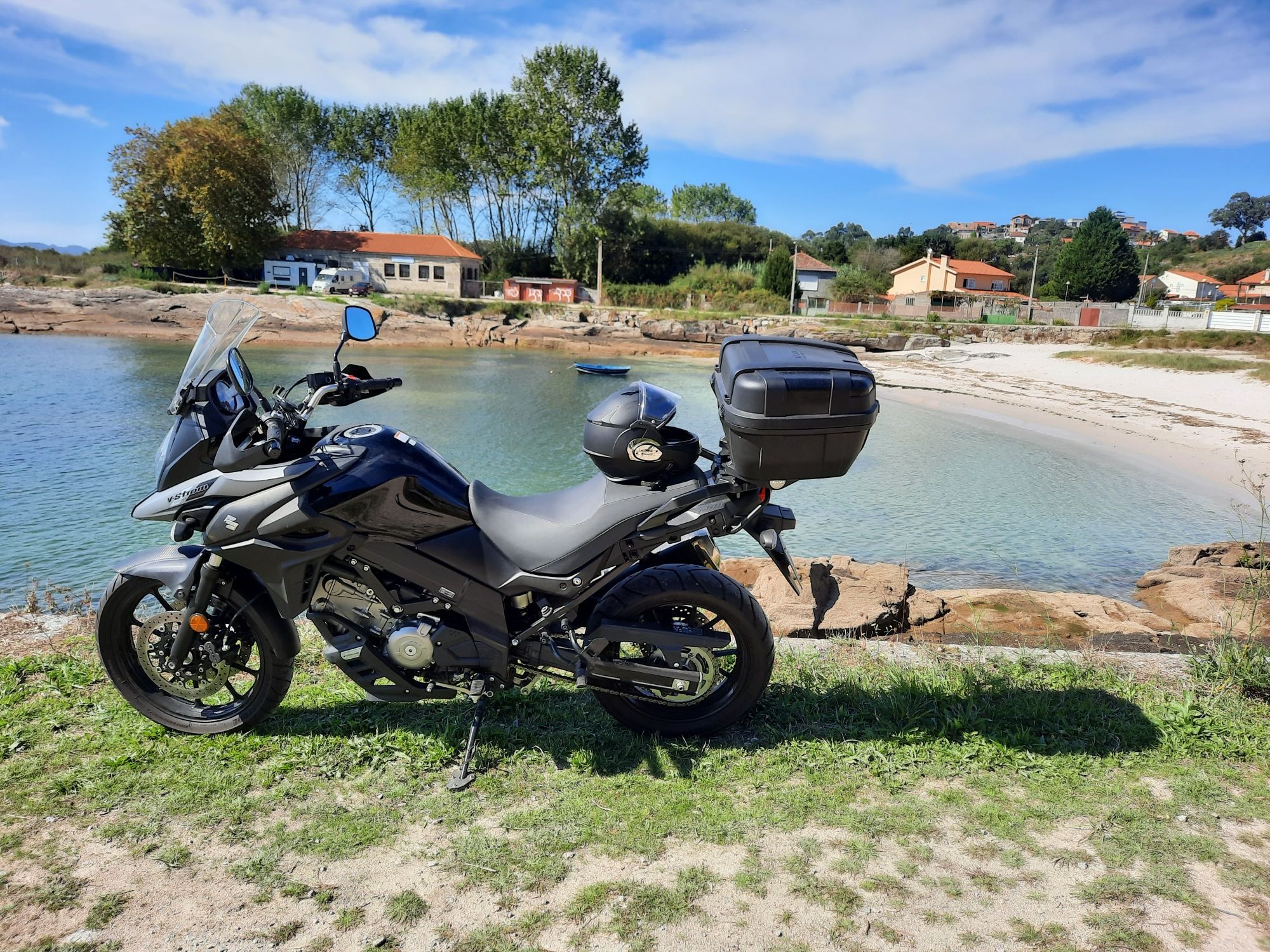 Moto Suzuki V-Strom 650 de 2019