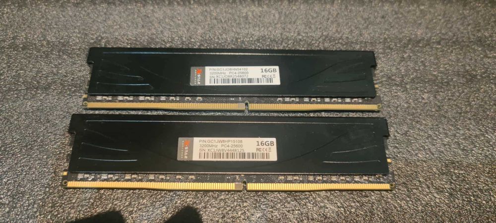 Pamięć Ram 32GB DDR4 3200MHZ