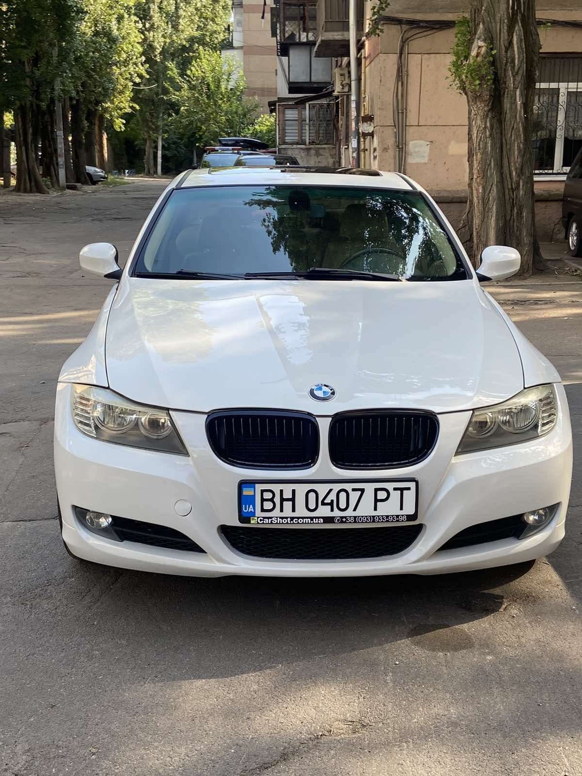 BMW 328i  Одесская красотка