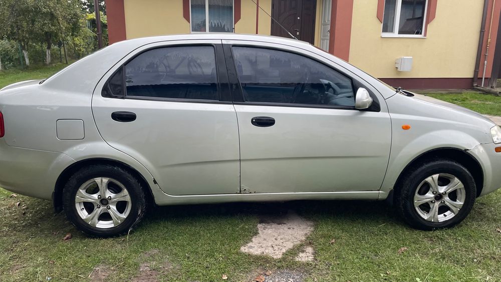 Chevrolet AVEO T250