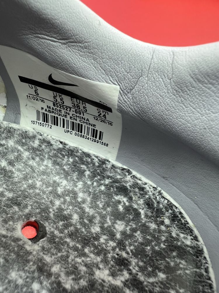 Футбольні кросівки Nike Mercurial Vortex III