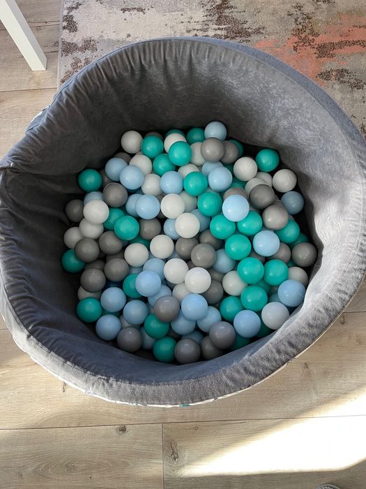 Basen z kulkami dla dzieci