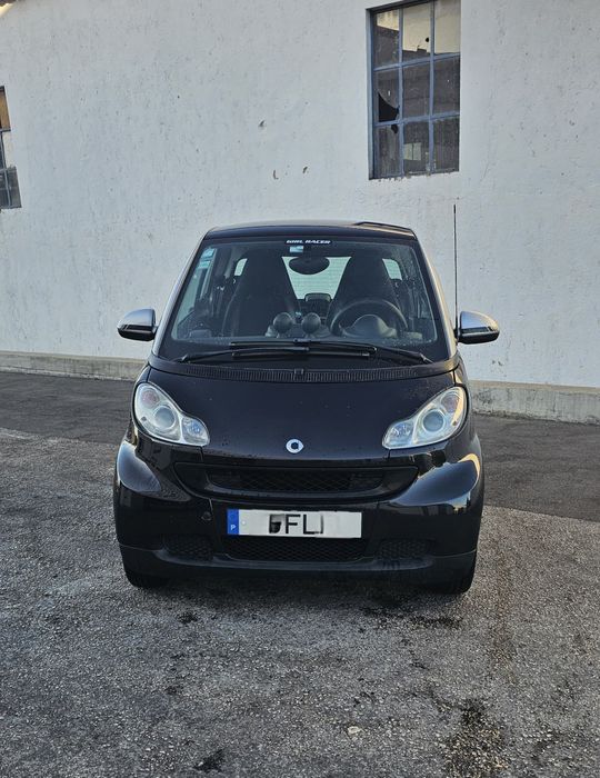 Vende-se: Smart Fortwo Estiloso