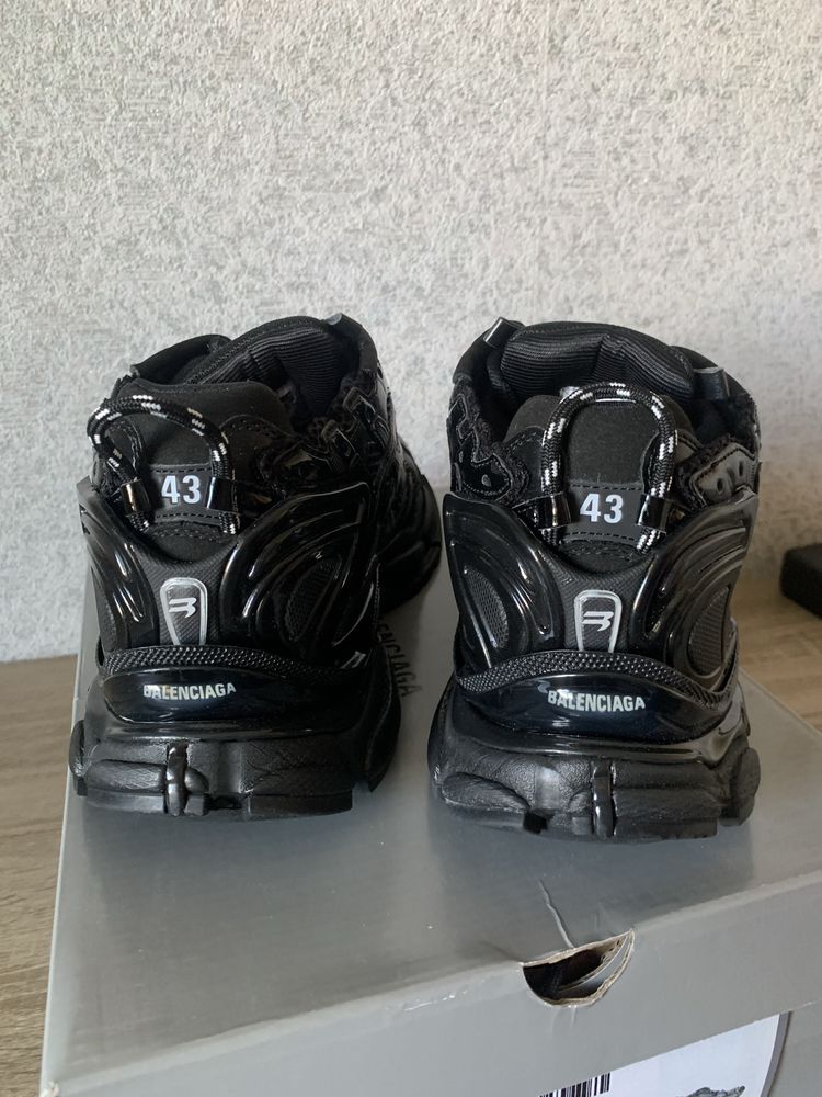 Balenciaga Runner Black