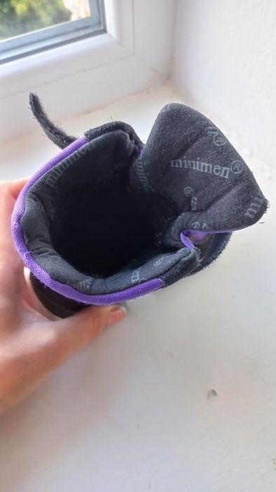 Зимове дитяче взуття