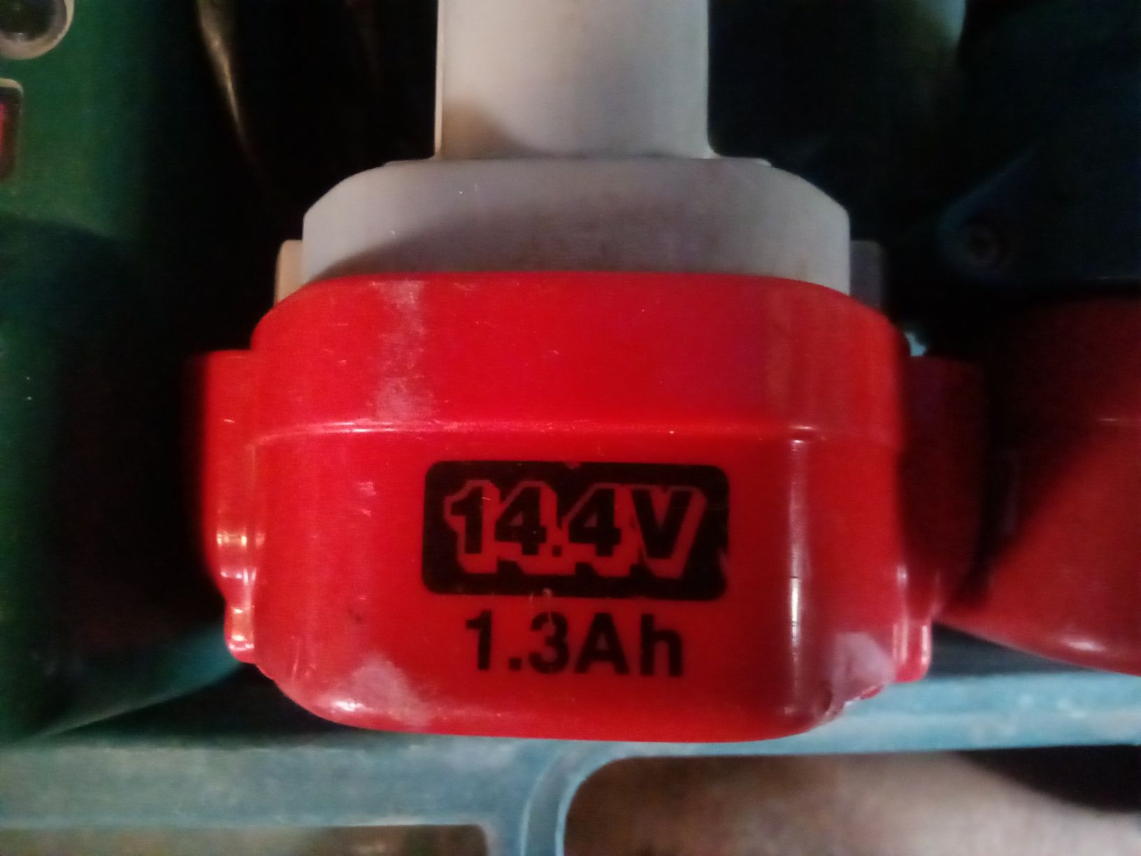 Шуруповерт Makita 14,4v