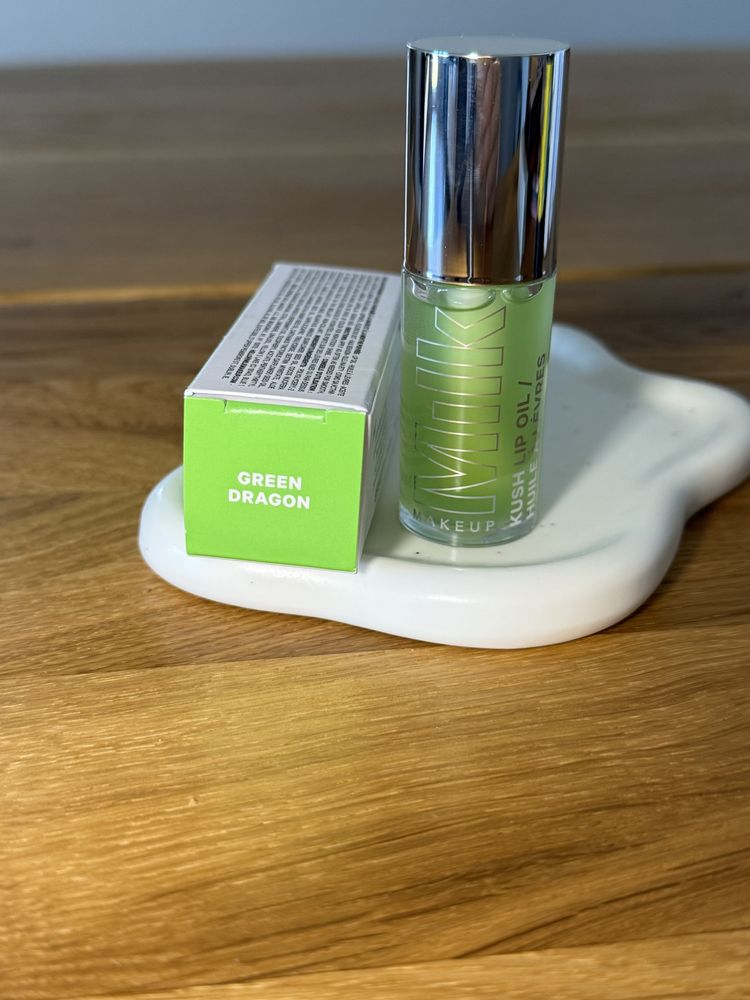 Bezbarwny Błyszczyk Milk Makeup Green Dragon nawilżający nieklejący