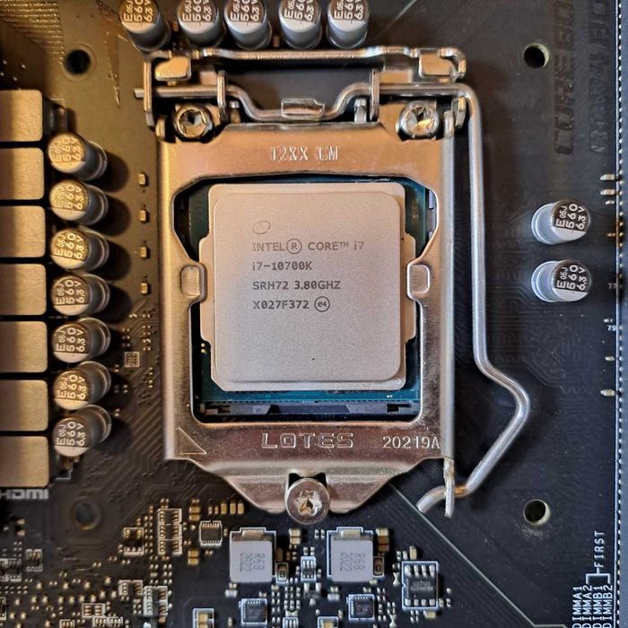 Bundle Intel Core i7-10700K / MSI MPG Z490 Gaming Plus Motherboard64550658334081122