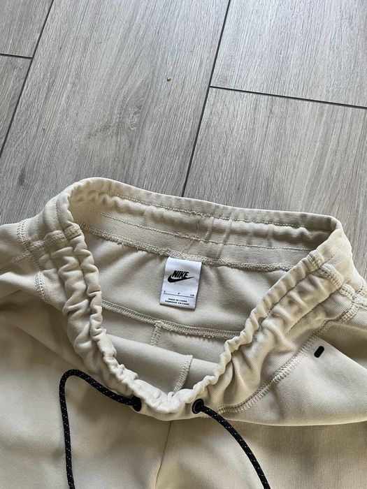 штани Nike Tech Fleece