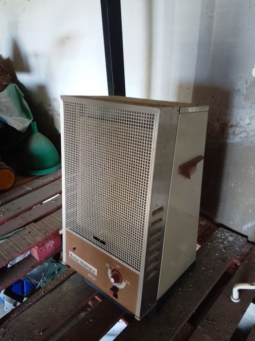 Aquecedor a Gás Butano Buta Therm’x Piezo com Rodas