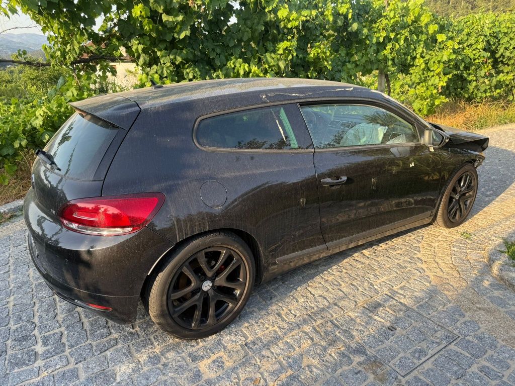 Scirocco Acidentado TSI
