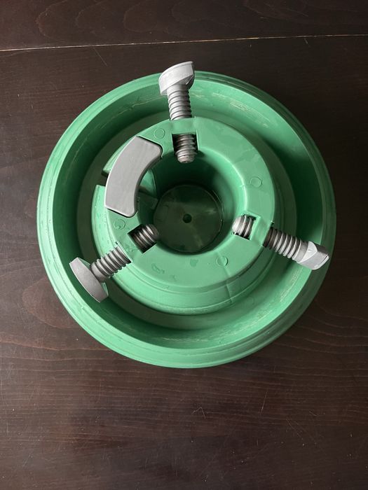 Stojak na choinke, plastikowy, stan idealny