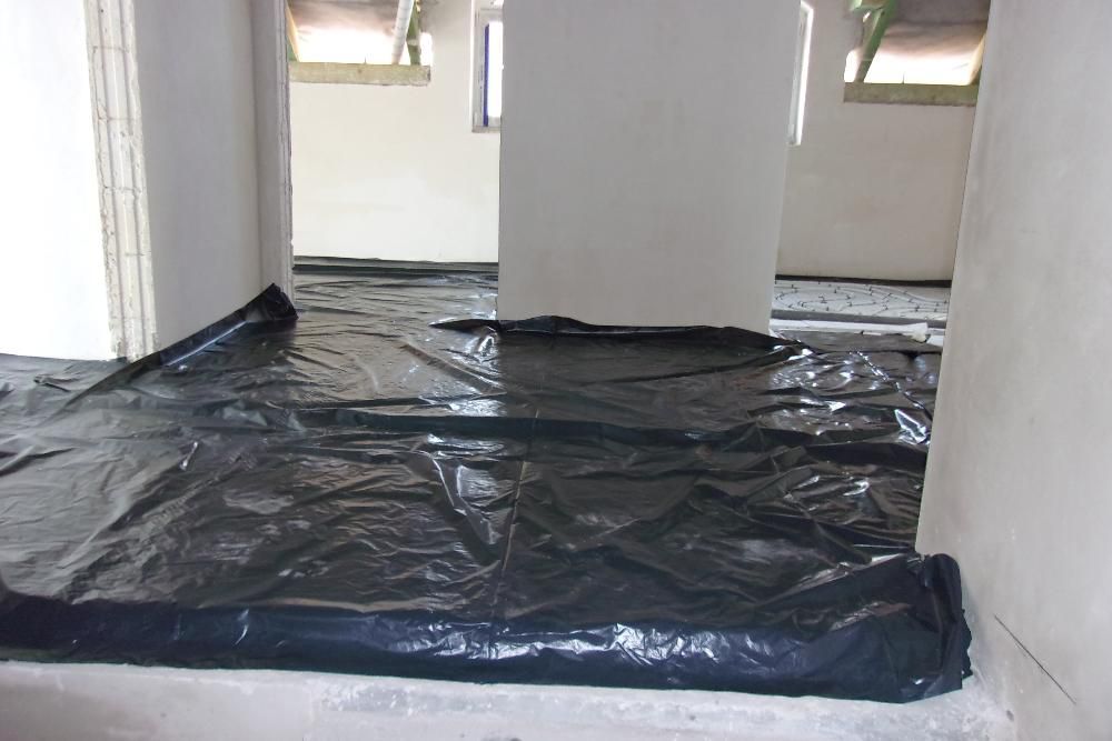 Wylewki mixokret, piana PUR