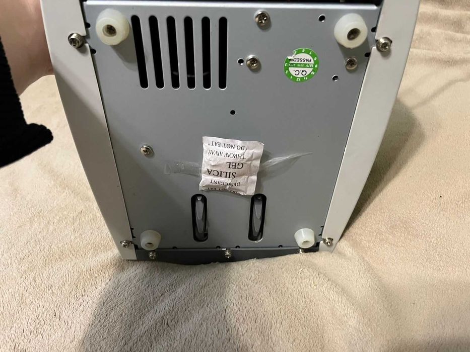 Лічильник банкнот Pro 40 neo