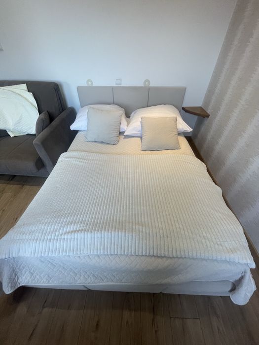 Używany koc narzuta futerko kremowe