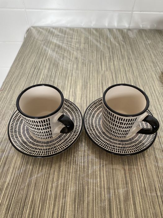 Conjunto 6 chavena de cafe e pires