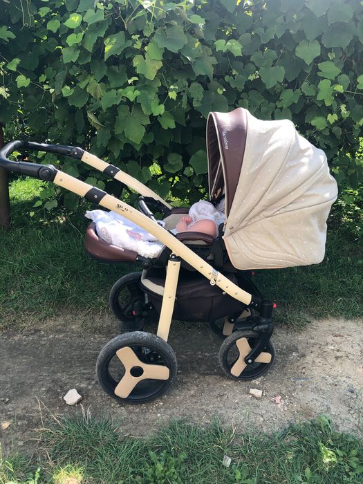 Дитяча коляска 3 в 1