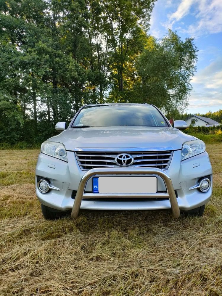 Sprzedam TOYOTA RAV4