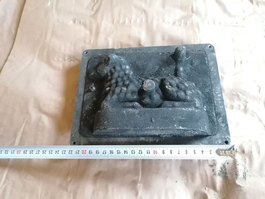 Forma do pieczenia baranek wielkanocny aluminiowa żeliwna ciekawa