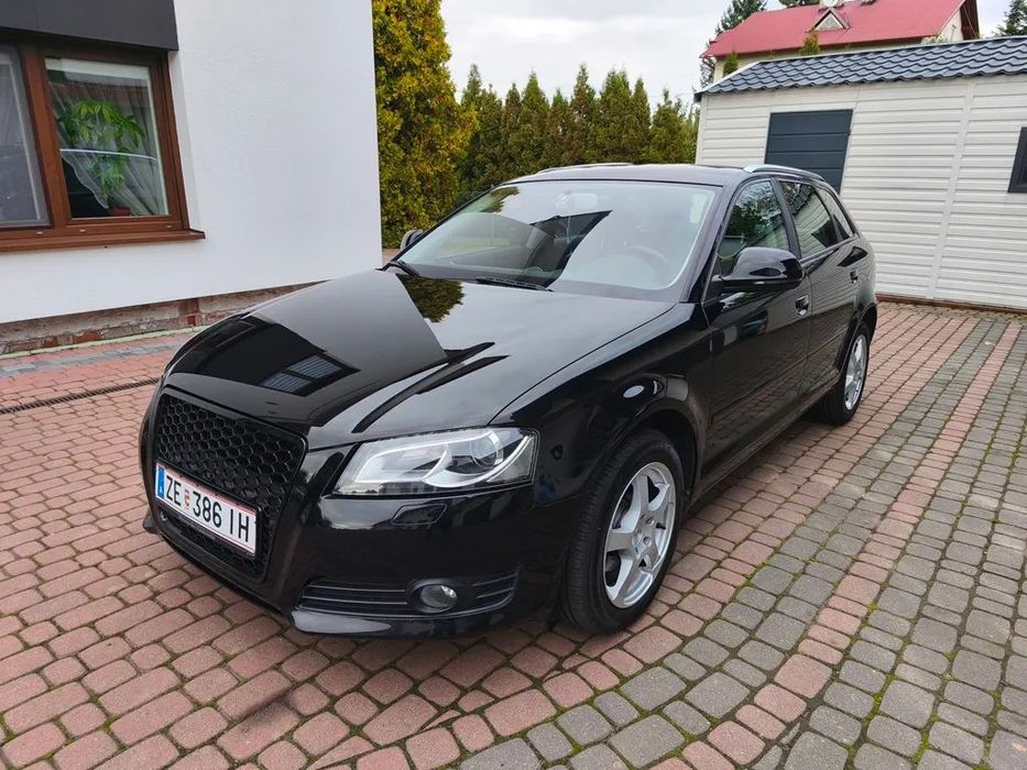 Audi A3 Sportback 1.6 Mpi-102KM 136tys. 2010 Xenon Alu Klimatronic 4el szyby Zadabana!