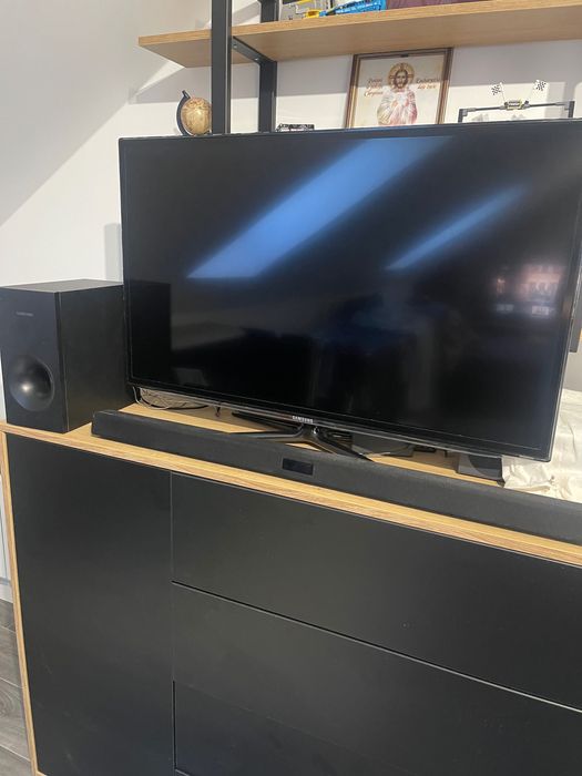 Tv led Samsung 40 cali i kino domowe