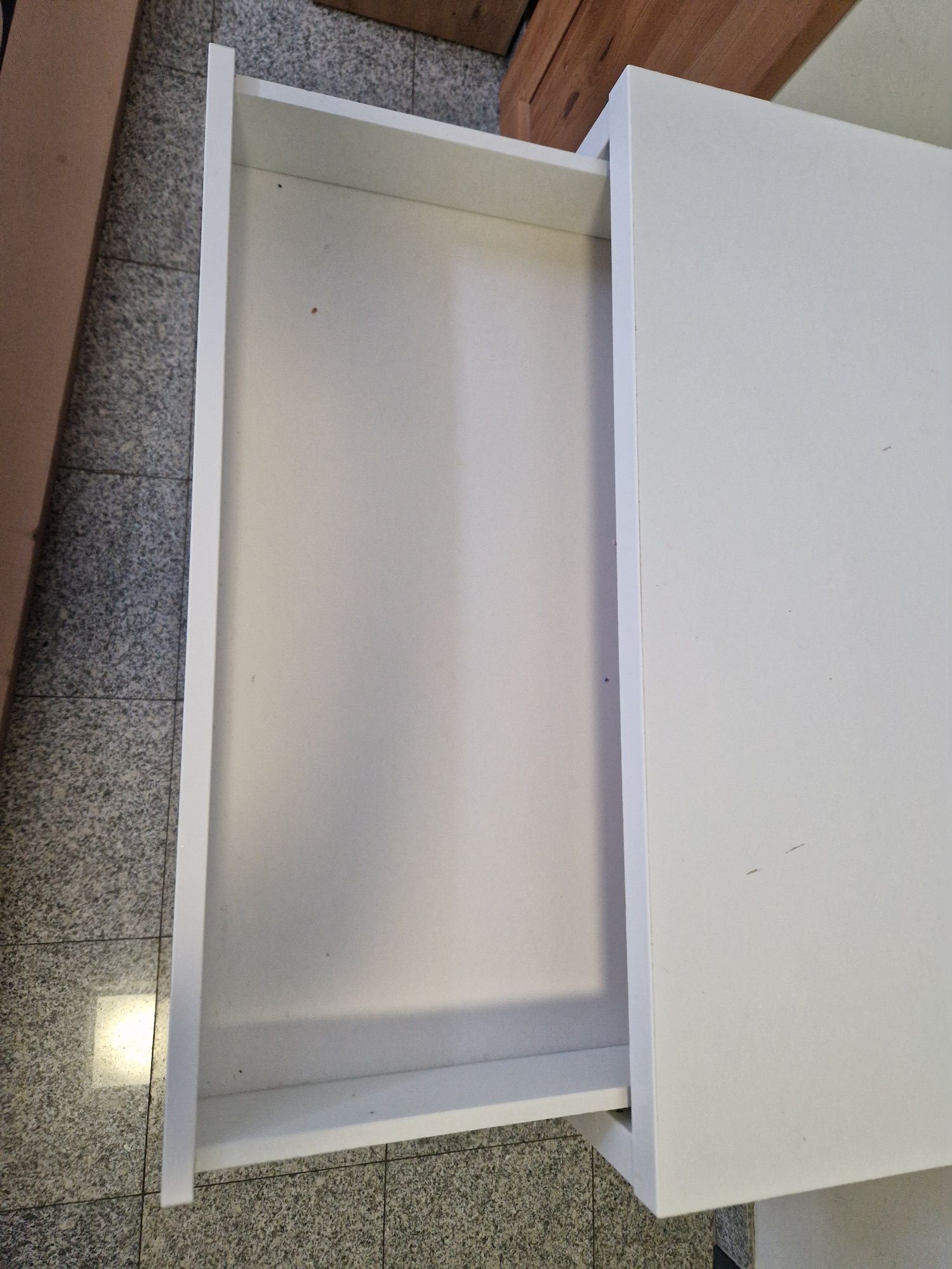 Biurko Micke Ikea