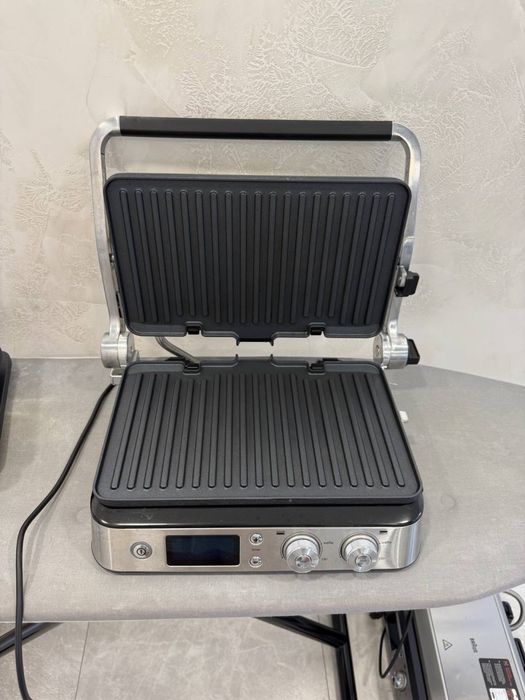 Braun гриль-Барбекю GC9047