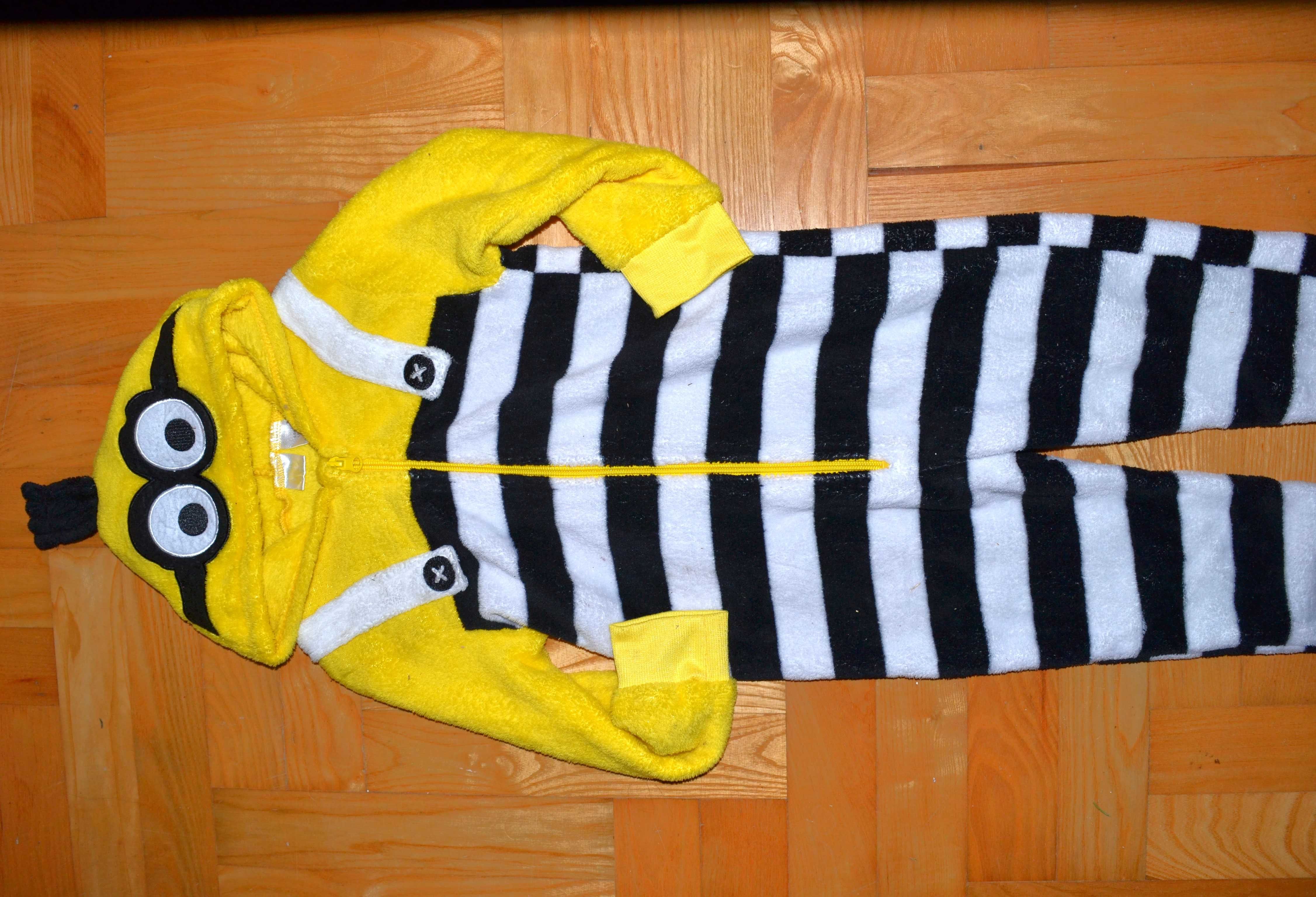 2# Minionek Minions strój piżama przebranie 4/5 Lat_110 cm