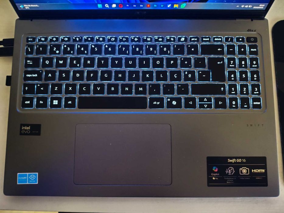 Portátil Acer Swift Go 16 SFG14-72 NA GARANTIA COMO NOVO