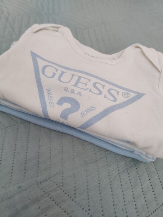 3 pac body 3 body GUESS niemowlęce 62/68