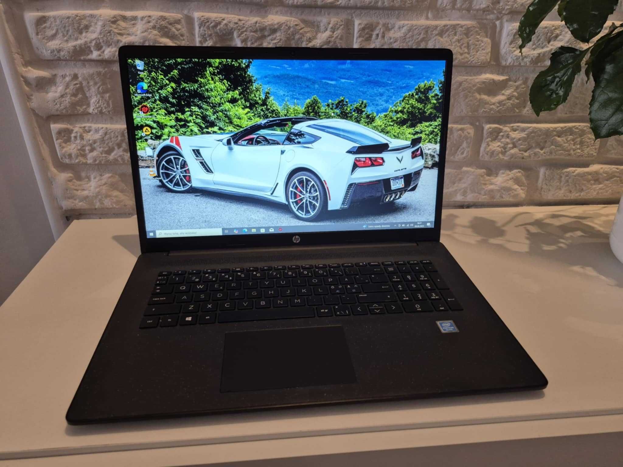 Duży 17` HP  IntelSilver/12GbDDR/SSD256/NowaBateria
