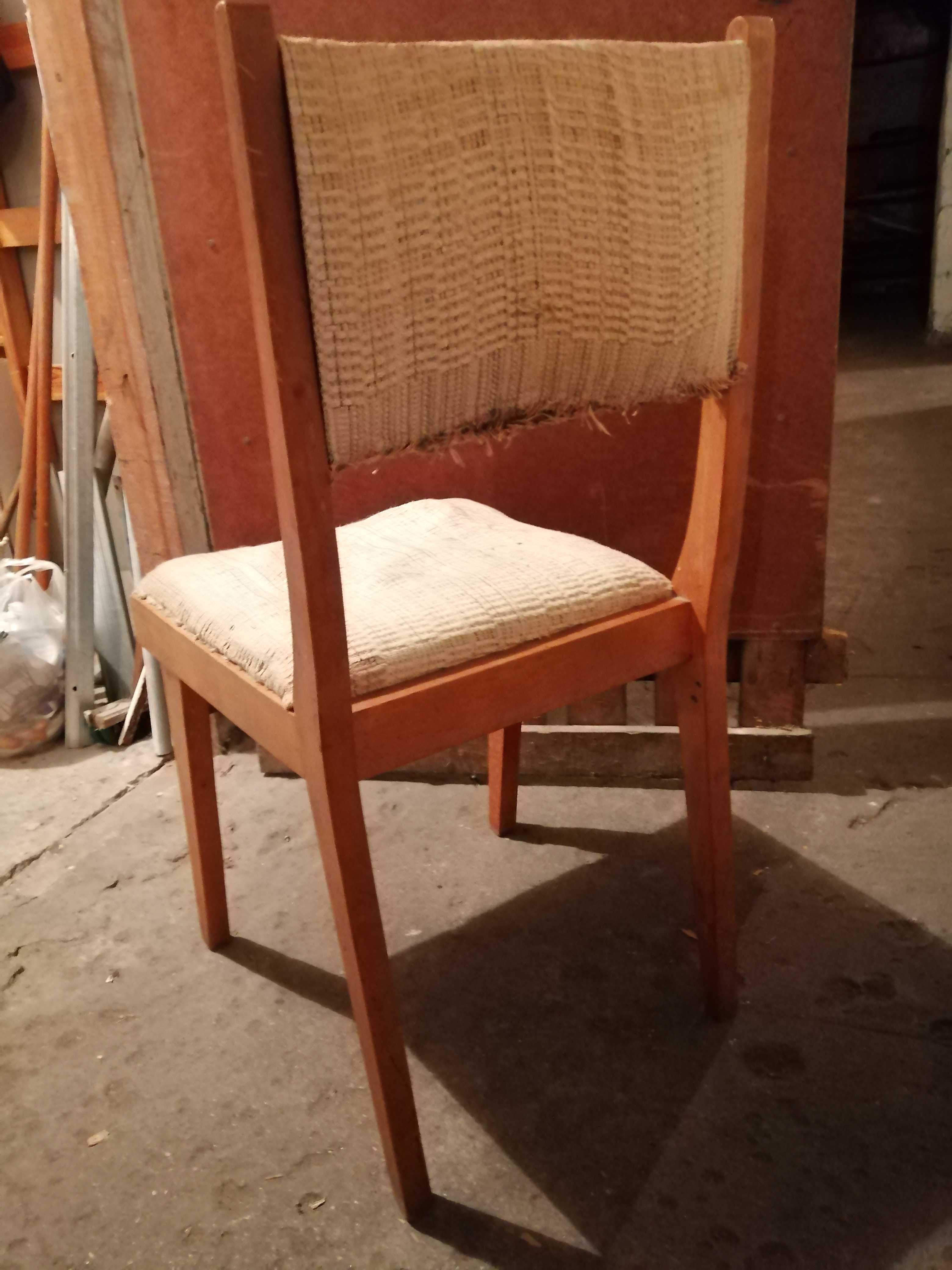 krzesło drewniane PRL, w typie Aster, Beata