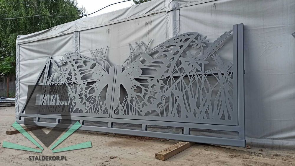 Brama przesuwna 4m, 5m, 6m, wycinana laserowo CNC, panelowa