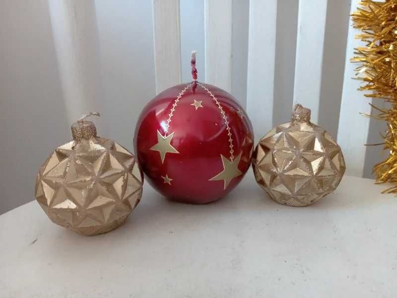 Bożonarodzeniowe Ozdobne Świeczki w kształcie bombek- 3 sztuki