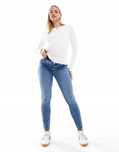 ASOS DESIGN Maternity – Niebieskie jeansy z pasem zasłaniającym brzuch