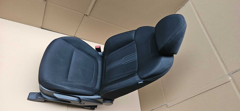 fotel kierowcy hyundai tucson IV idealny