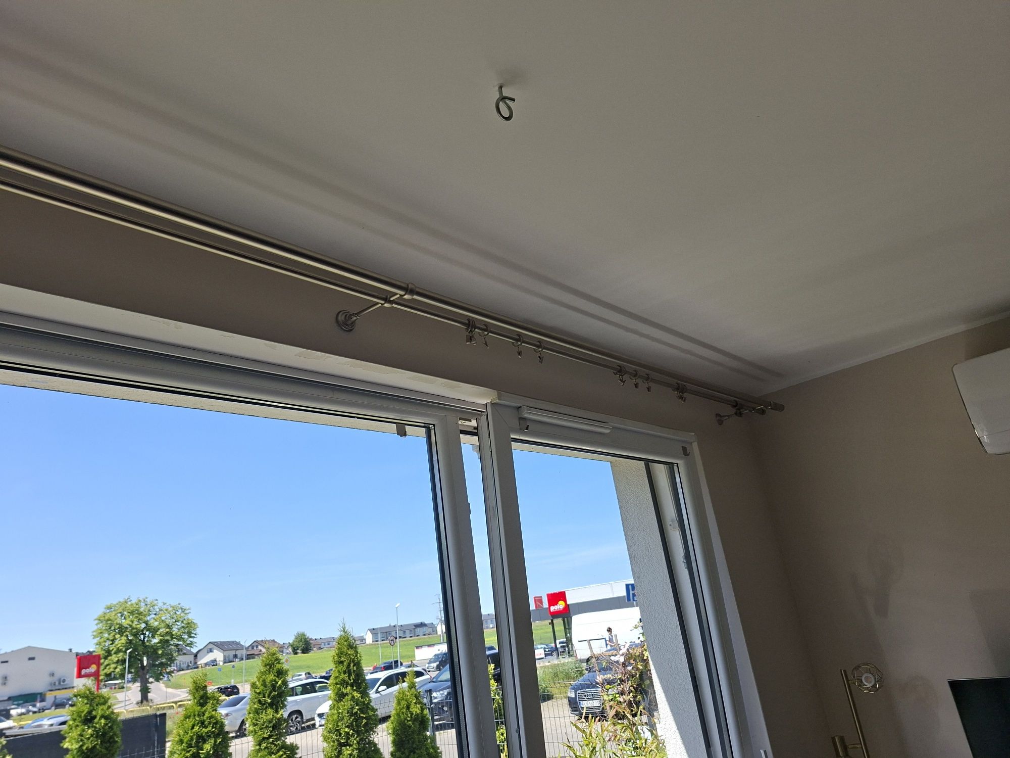 Karnisz srebrny 368cm