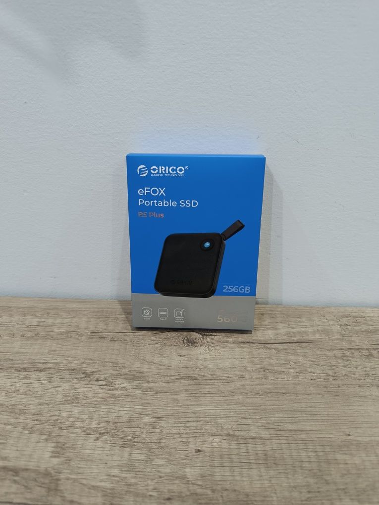 Przenośny dysk SSD ORICO 256 GB z kablem USB-C 2 w 1