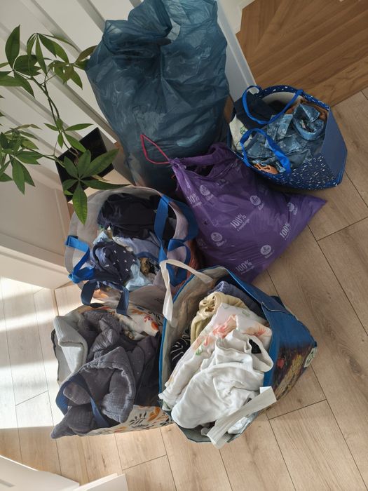 Ubranka dziecięce na chłopca rozmiary 68, 74, 80