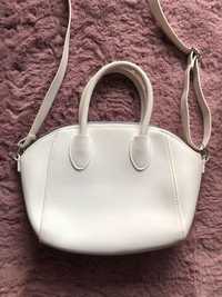 Biała torebka listonoszka H&M mała
