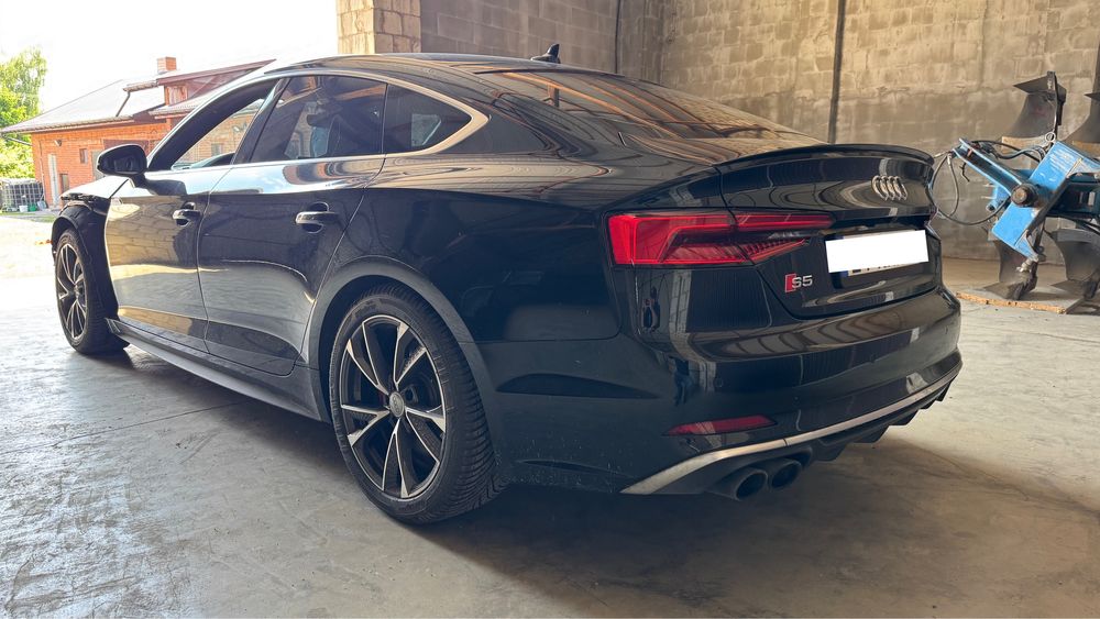Audi S5 A5 F5 3.0 TFSI 2018r. Uszkodzone bogata wersja Zarejestrowane