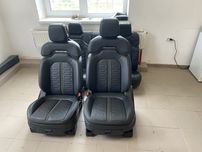 Сидіння , салон Rivian R1T сидушка