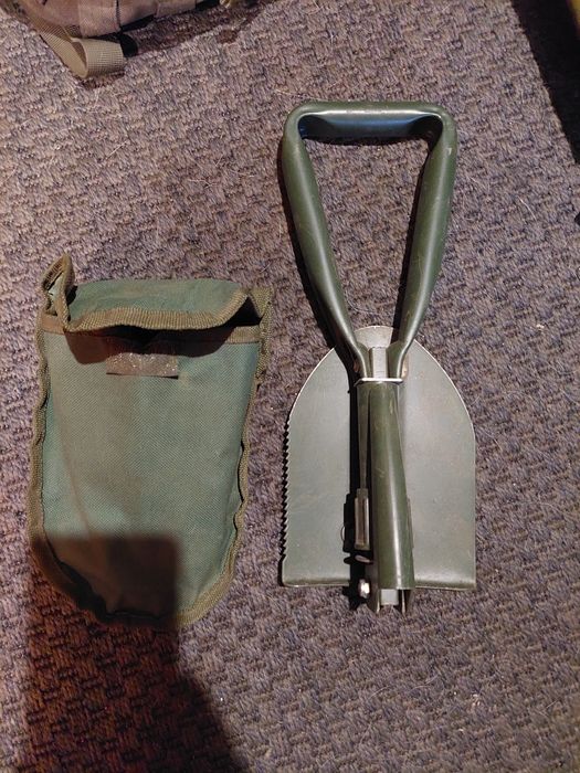 Equipamento de sobrevivência de nível militar