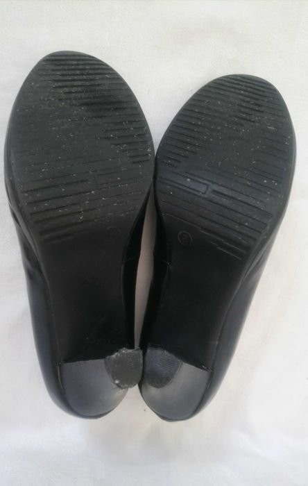 Туфлі чорні лакова шкіра розмір 39 підбор і платформа