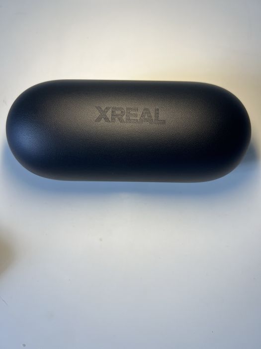 Окуляри віртуальної реальності Xreal Air 2
