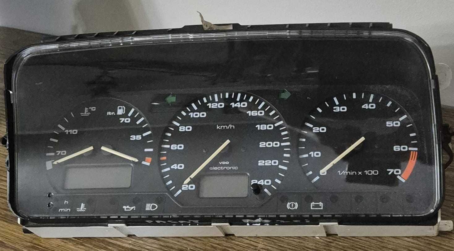 Licznik Zegary VW PASSAT B4 (93-97r.) 2,0 B VDO Oryginalny