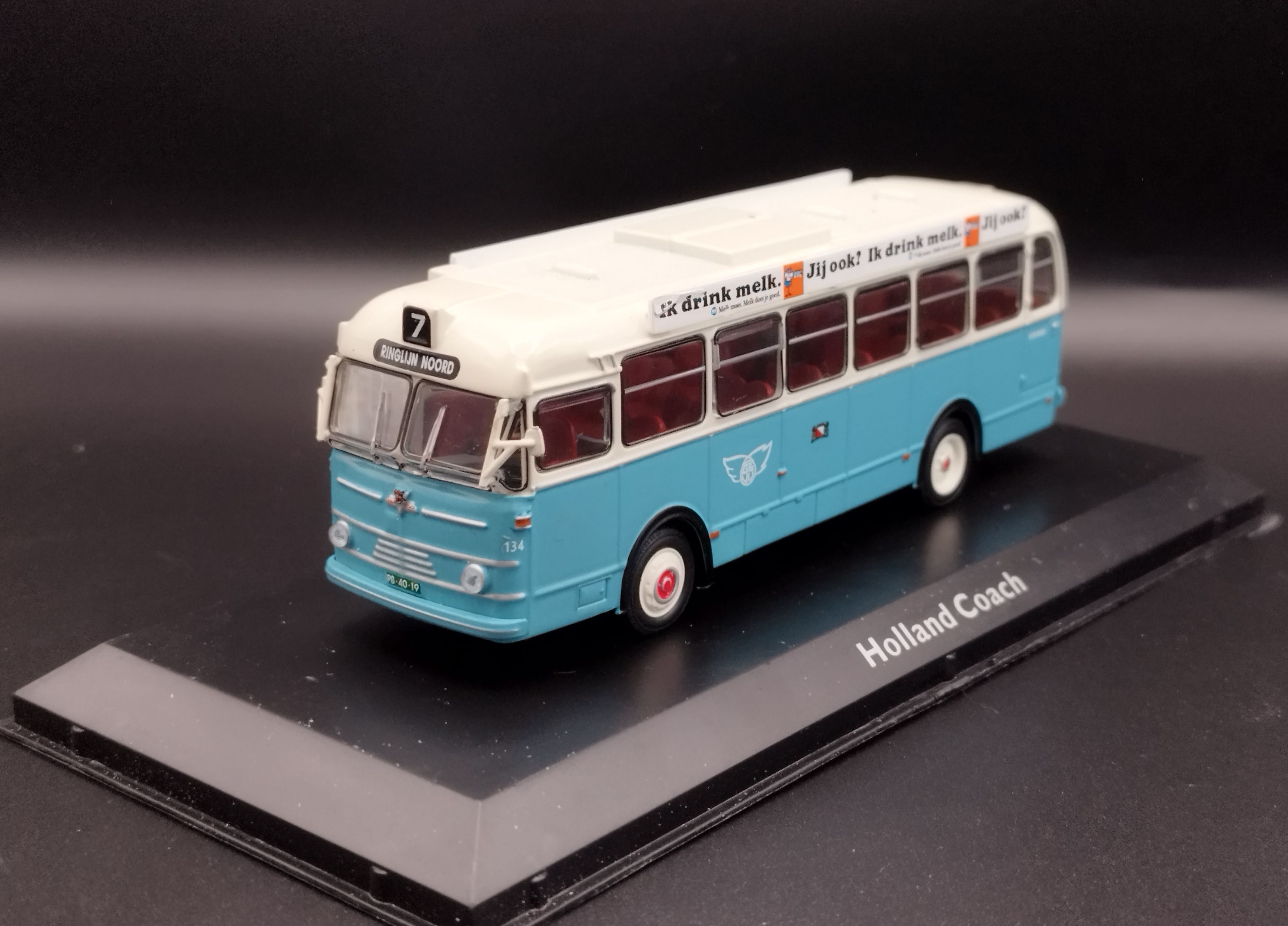 1:72 Atlas BUS Holland Coach  model nowy