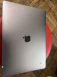 Sprzedam MacBook Pro A1708 – uszkodzony, tylko na części