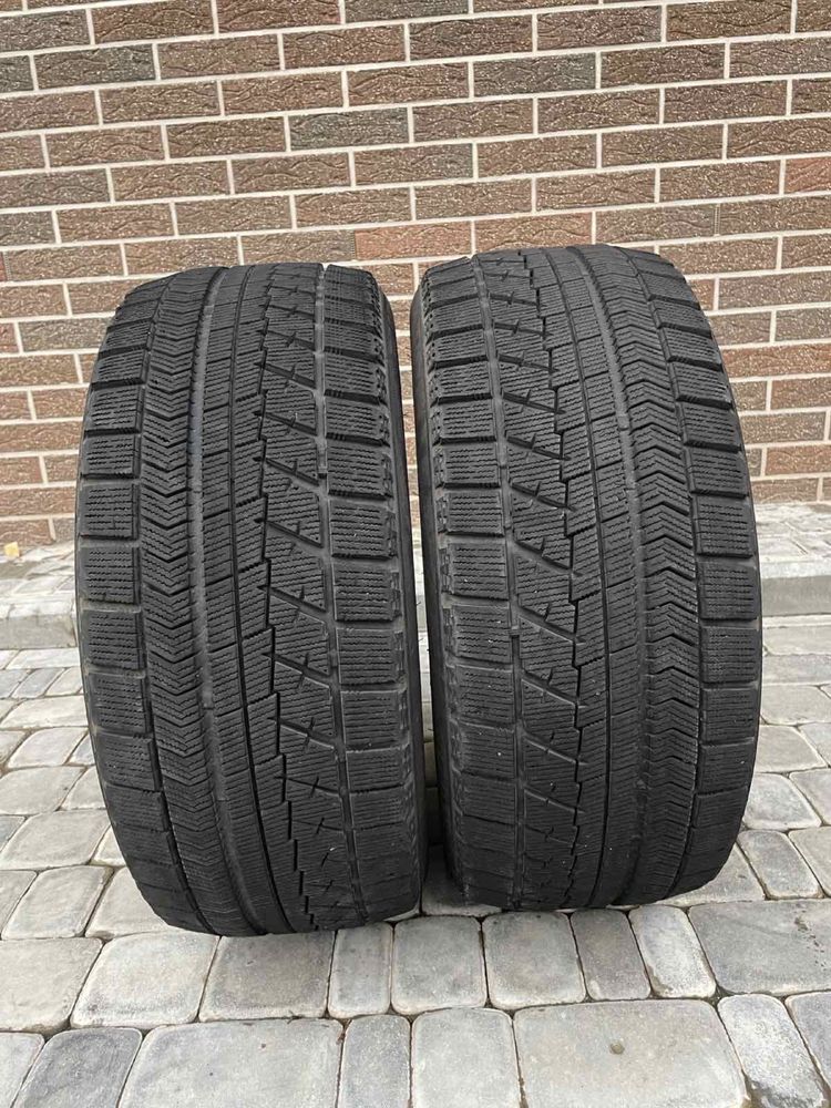 Шины Bridgestone Blizzak VRX 245/45/R17 95S бу