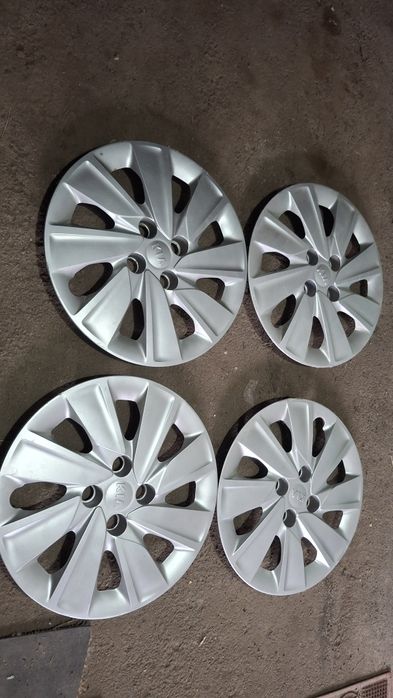 Комплект оригінальних  ковпаків Кіа Rio R 15 4/100